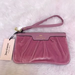 JUICY COUTURE WRISTLETS